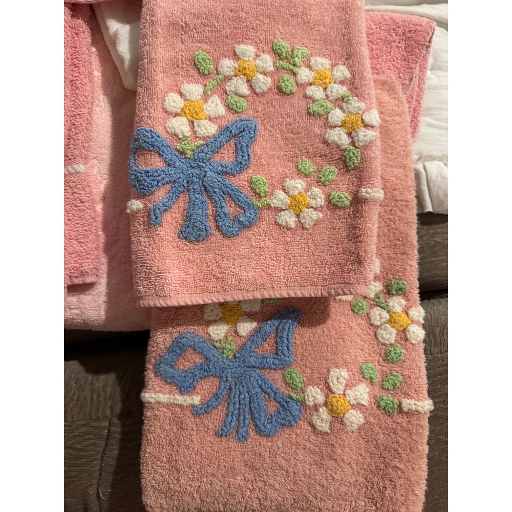 Cannon Pink Cotton Towel Set 4 Blue Bow Daisy Floral Embroidery Cottagecore Vtg - Picture 9 of 10
